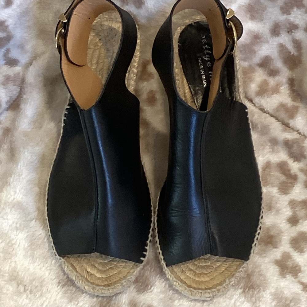 Bettye Muller Wedge Espadrilles Style Quality Sandal, Size equivalent to 8 US